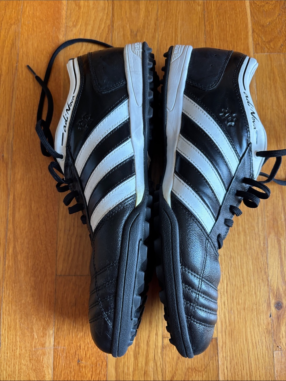 adidas Black and White Men's adiNOVA TRX TF Athletic Soccer Shoes 10.5 - Picture 6 of 13